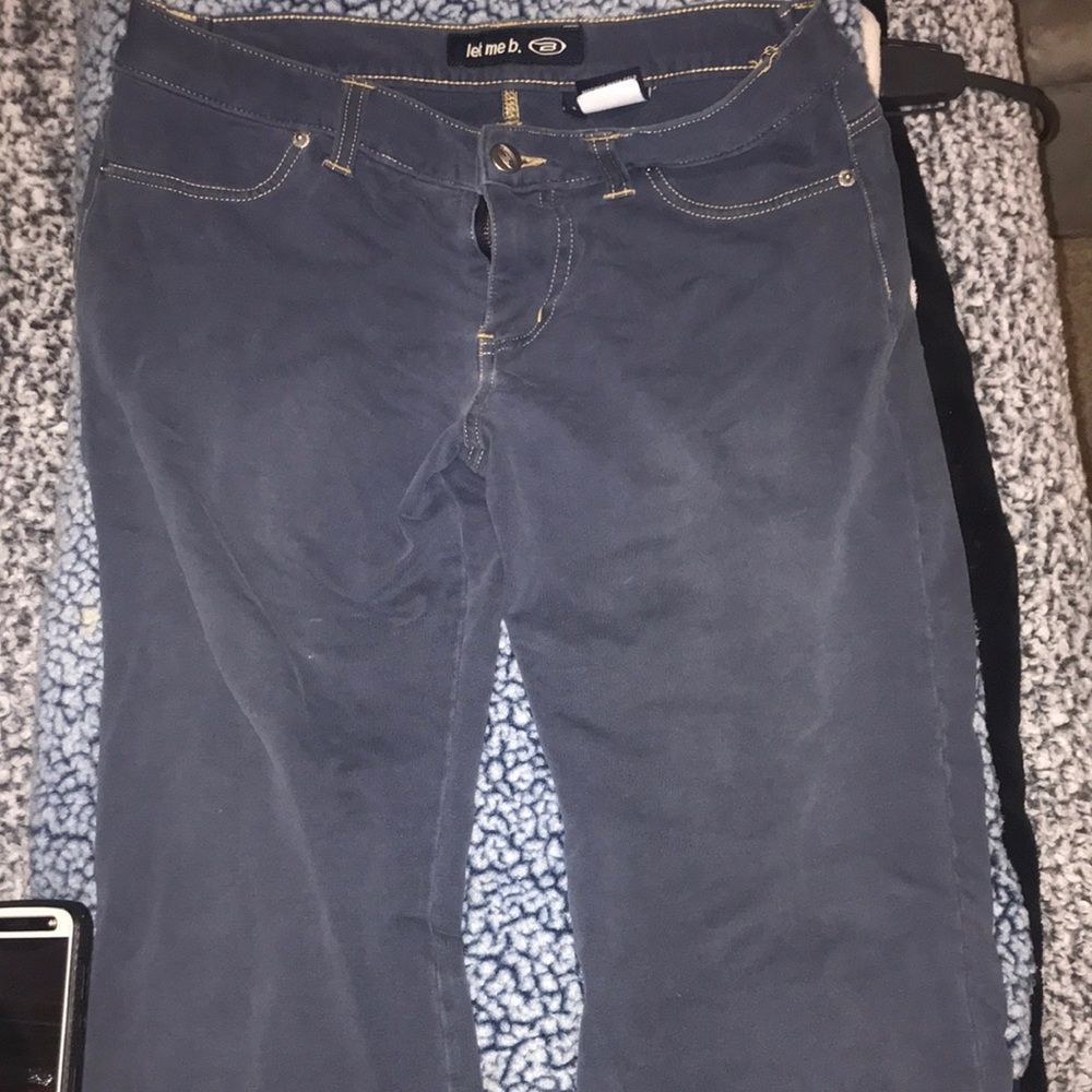 LET me b.  Capris blue